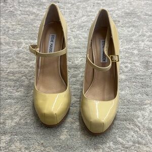 Steve Madden Patent Mary Jane Heels